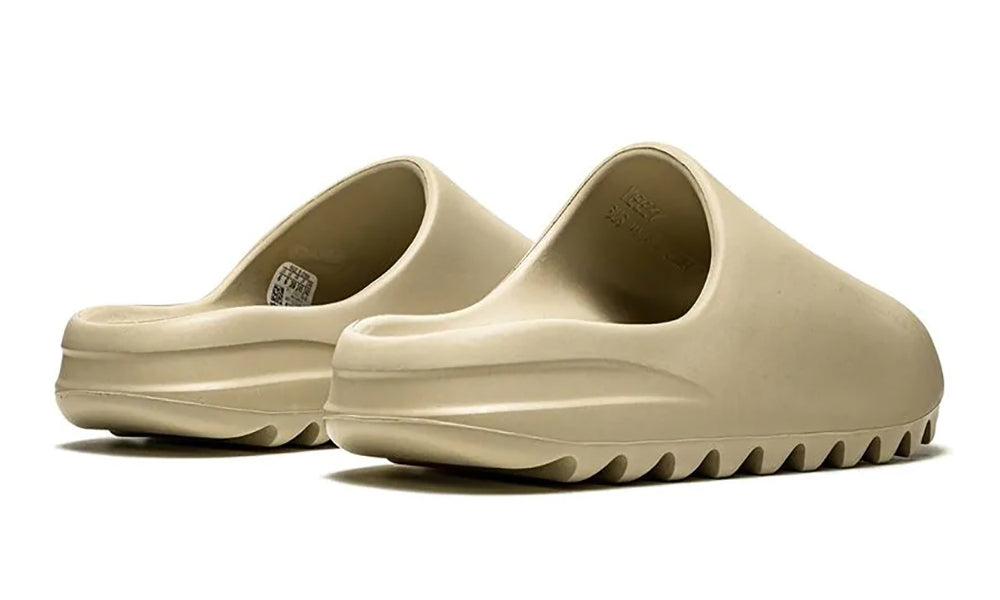 Yeezy Slides "Pure"