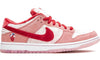 Nike Dunk Low 'strange love'